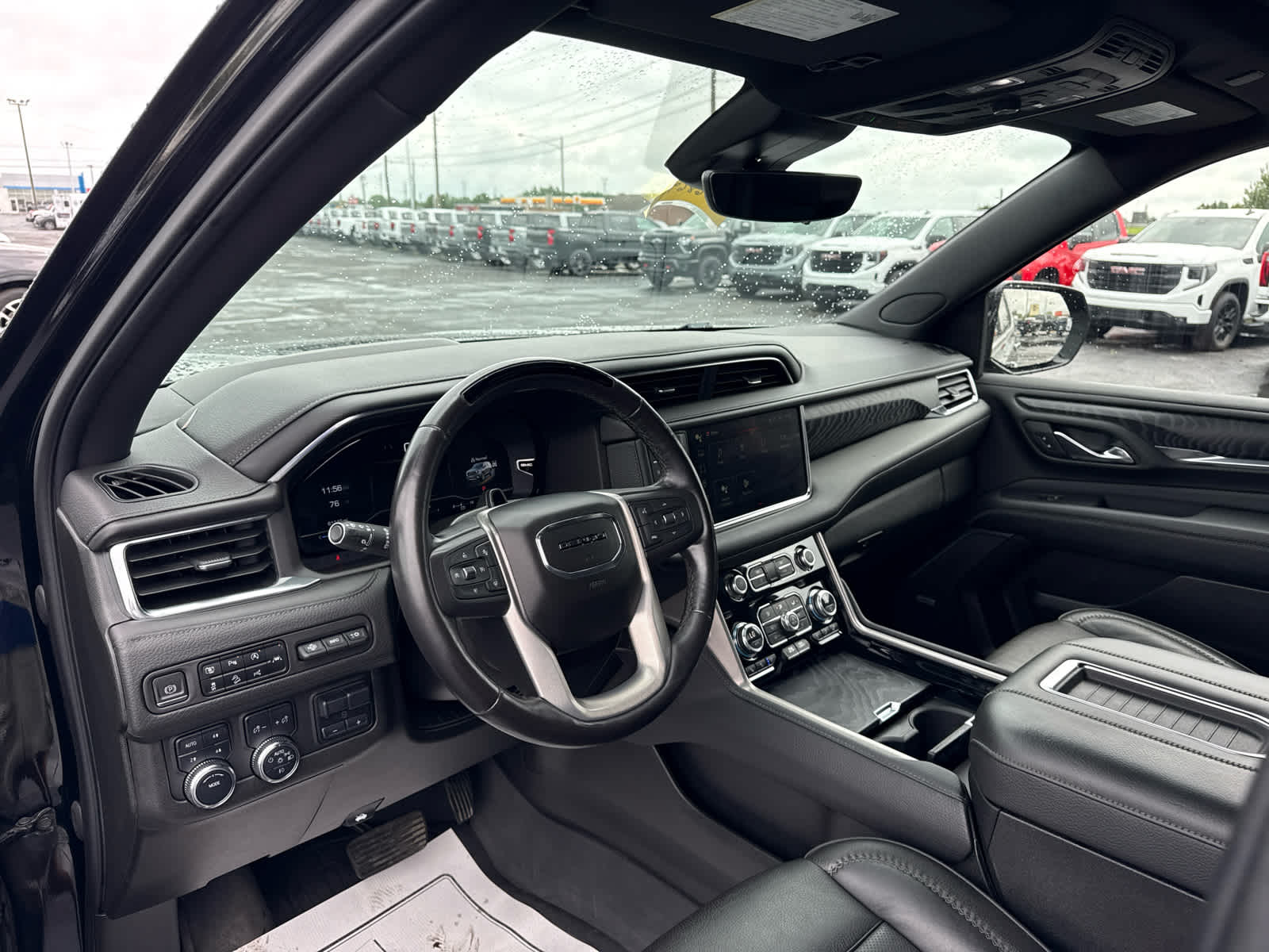 2023 GMC Yukon Denali