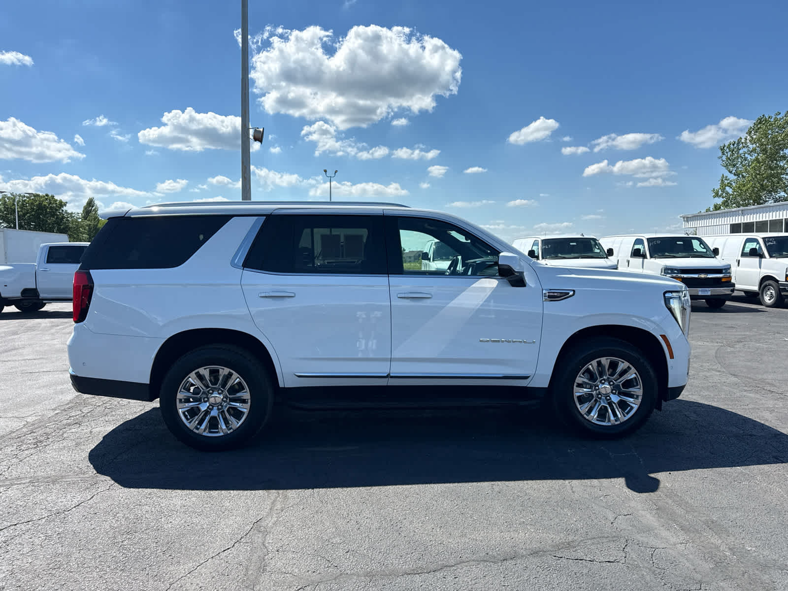 2025 GMC Yukon Denali