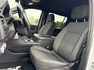2023 GMC Yukon XL SLE