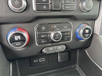 2023 GMC Yukon XL SLE