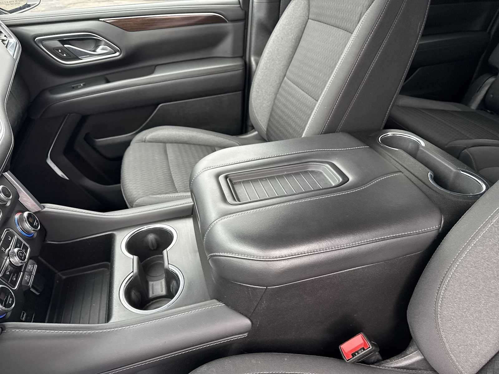 2023 GMC Yukon XL SLE