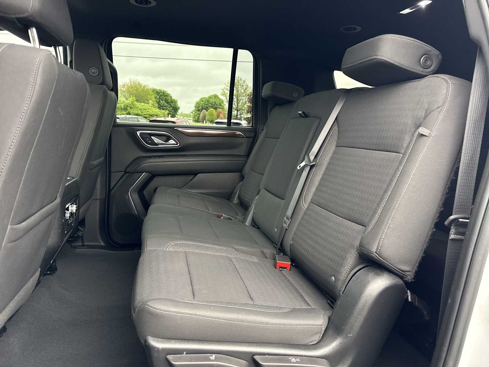 2023 GMC Yukon XL SLE