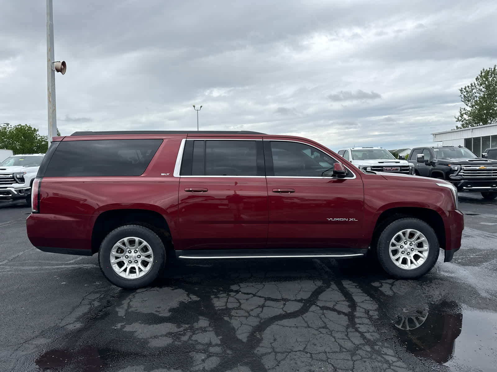 2019 GMC Yukon XL SLT