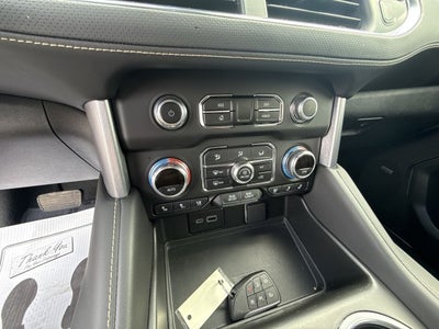 2024 GMC Yukon XL SLT