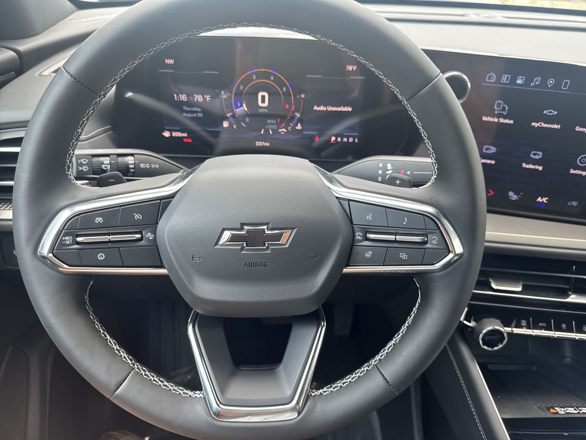 2027 Chevrolet Traverse LT