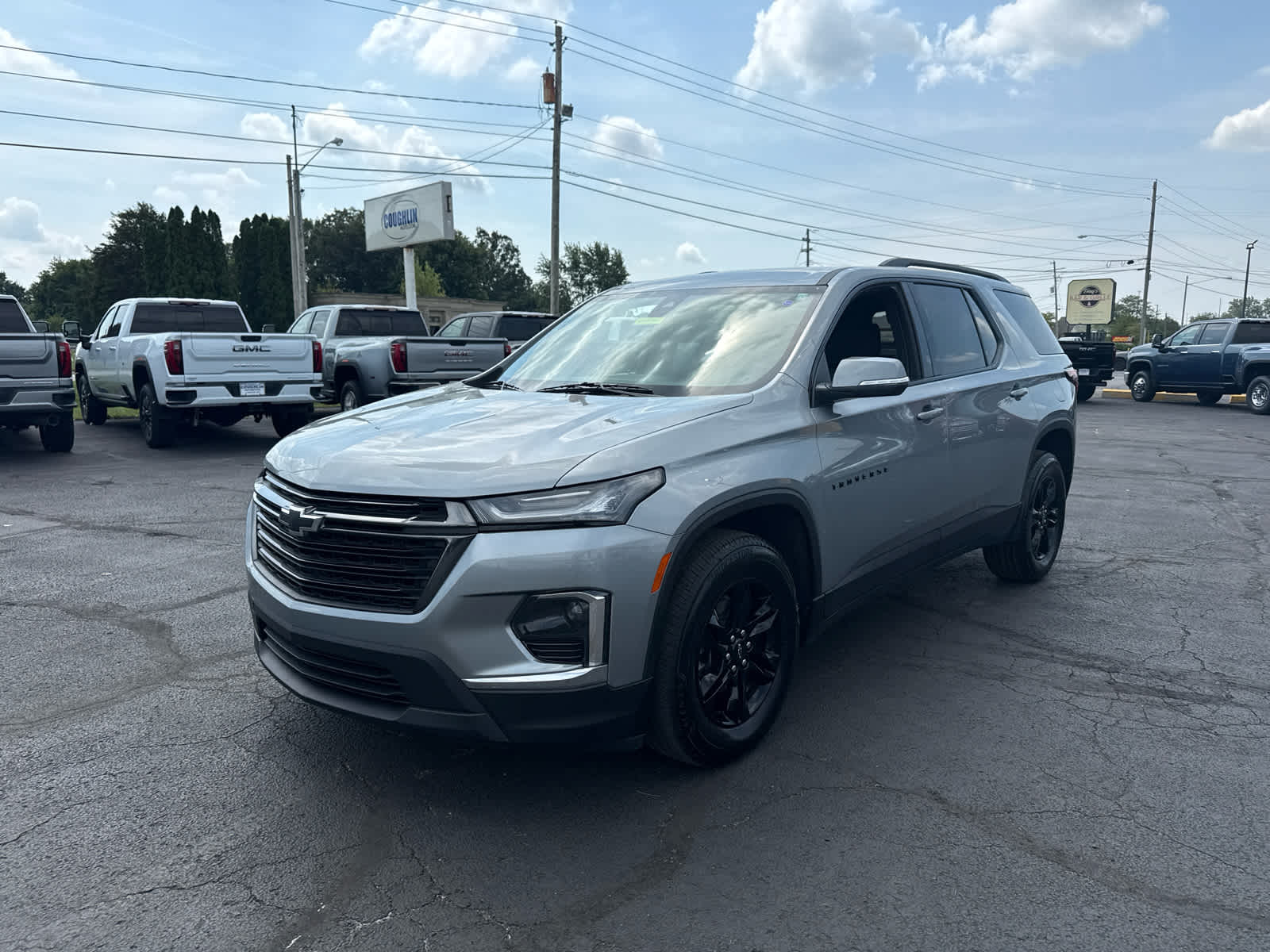 2023 Chevrolet Traverse LT Cloth
