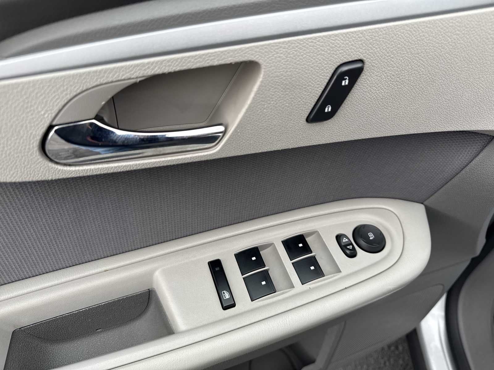 2012 Chevrolet Traverse LS
