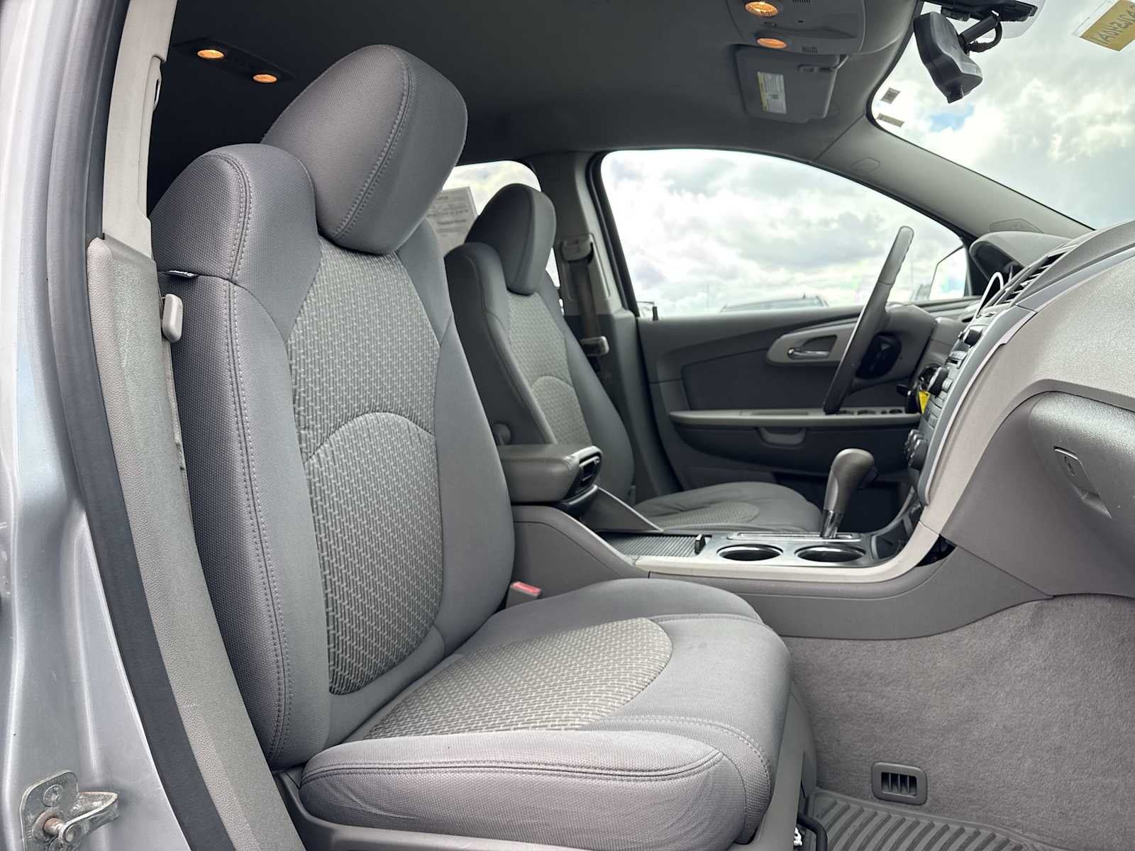 2012 Chevrolet Traverse LS