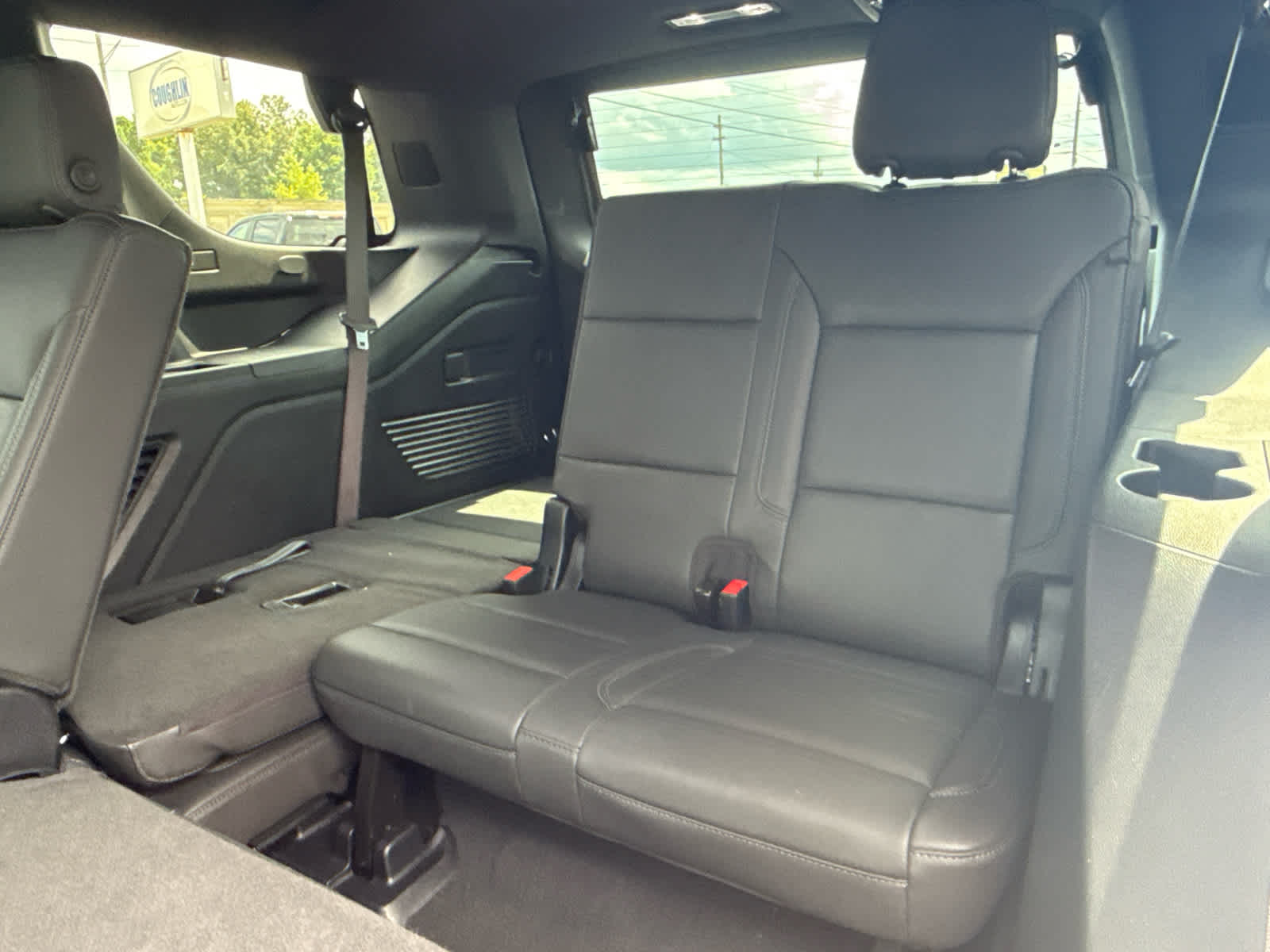 2025 Chevrolet Tahoe LT - Photo 25