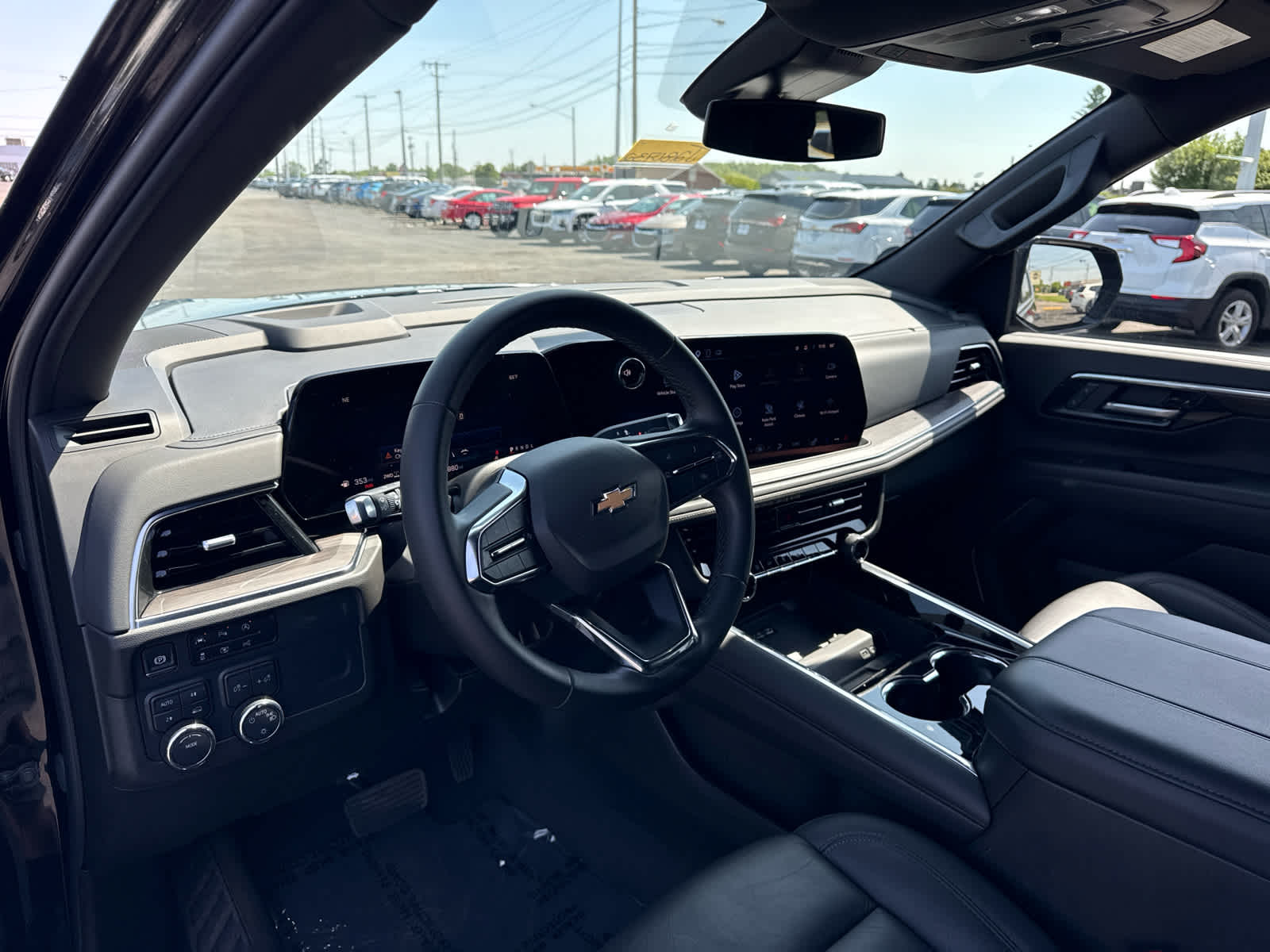 2025 Chevrolet Tahoe LT