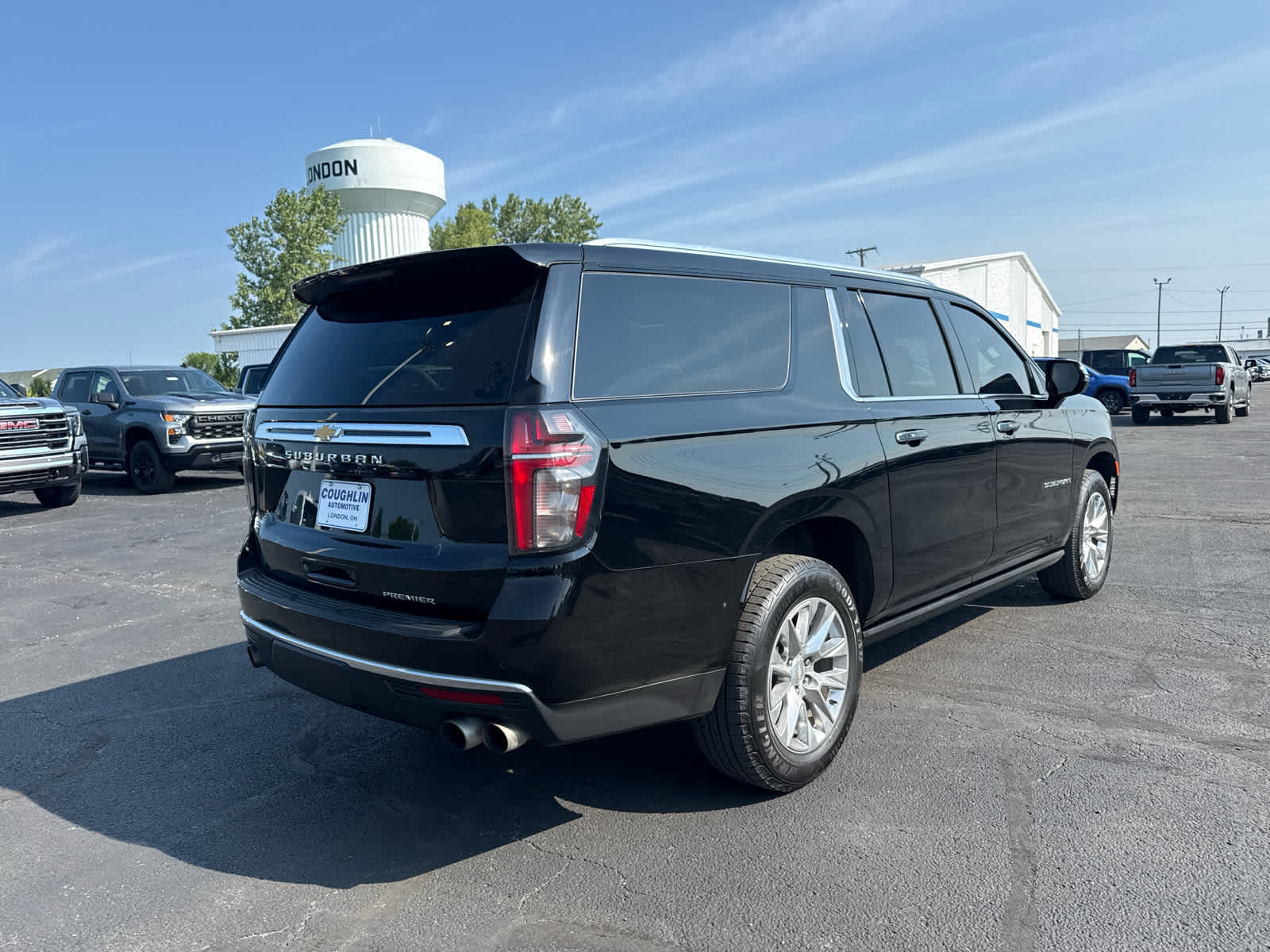 2022 Chevrolet Suburban Premier