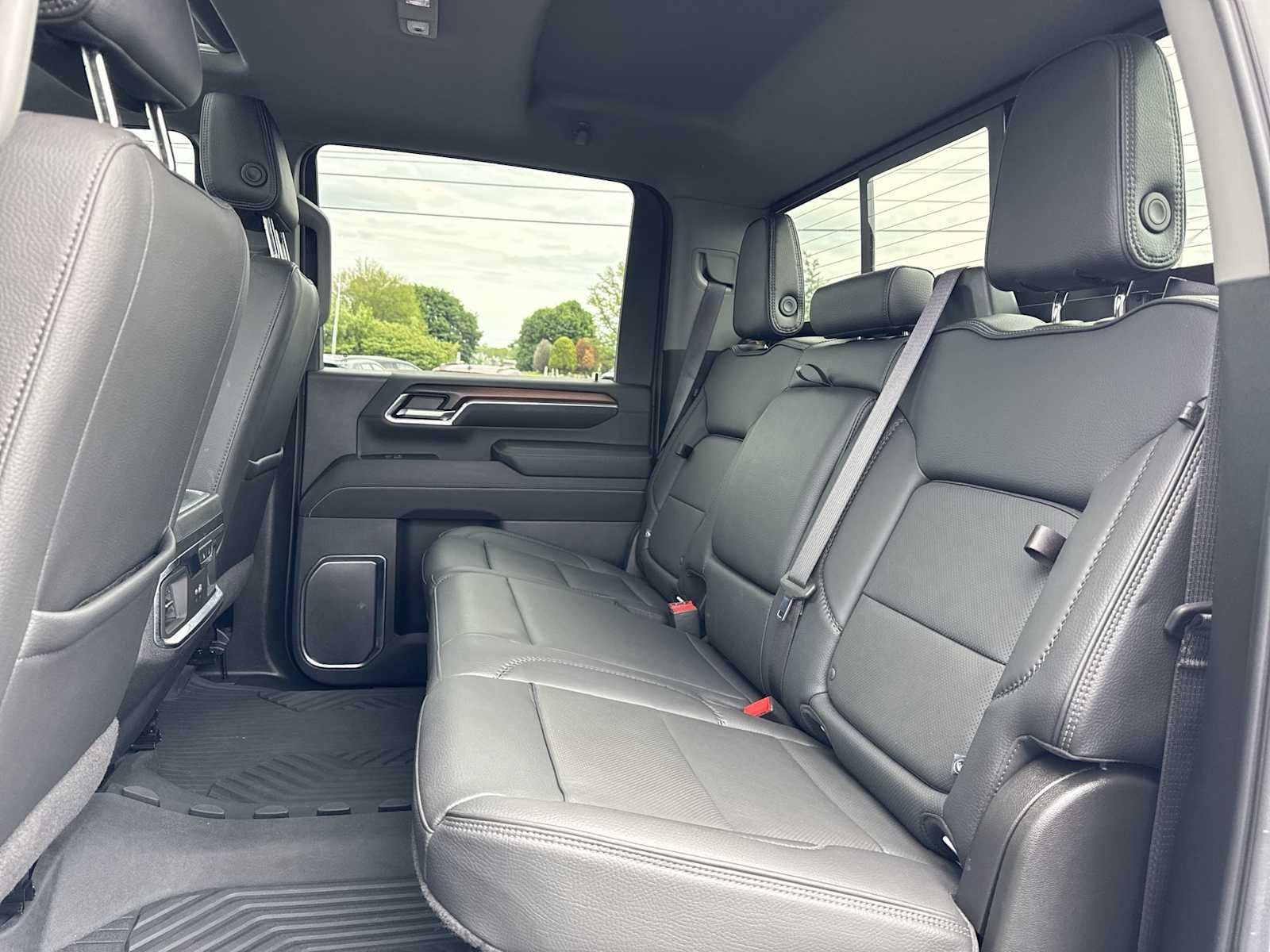 2024 GMC Sierra 3500 HD Denali DRW