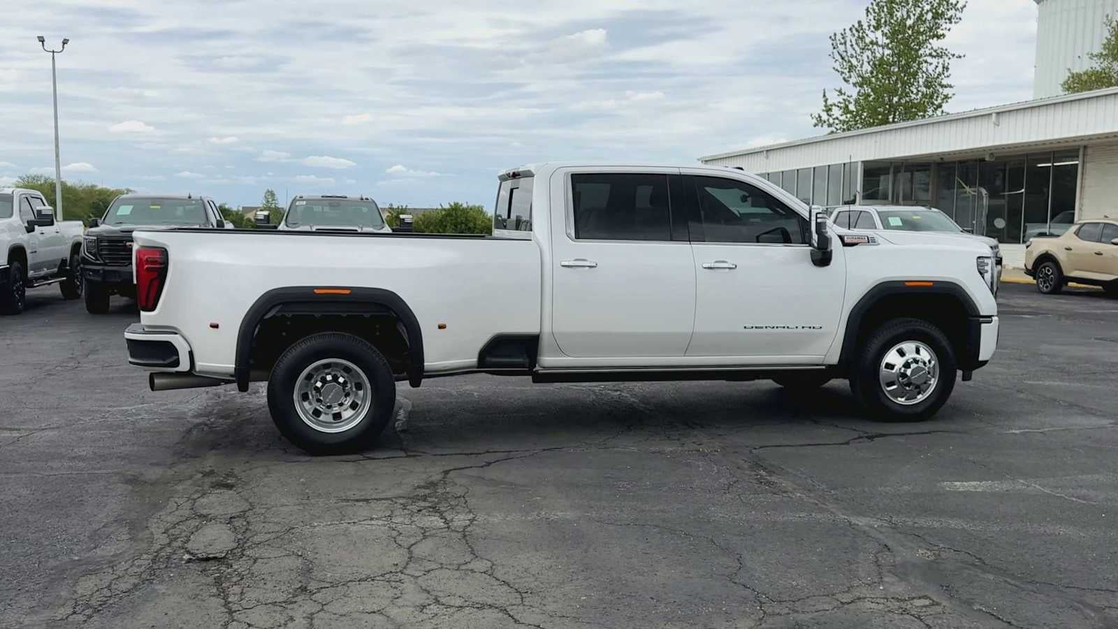2024 GMC Sierra 3500 HD Denali DRW