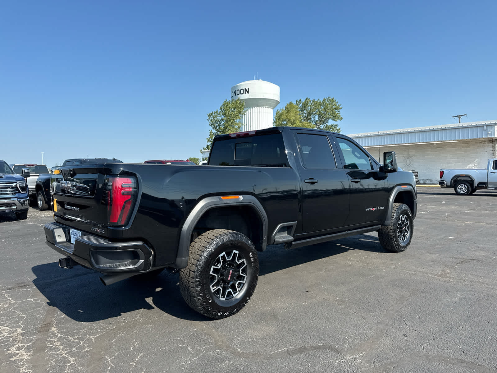 2024 GMC Sierra 2500 HD AT4X