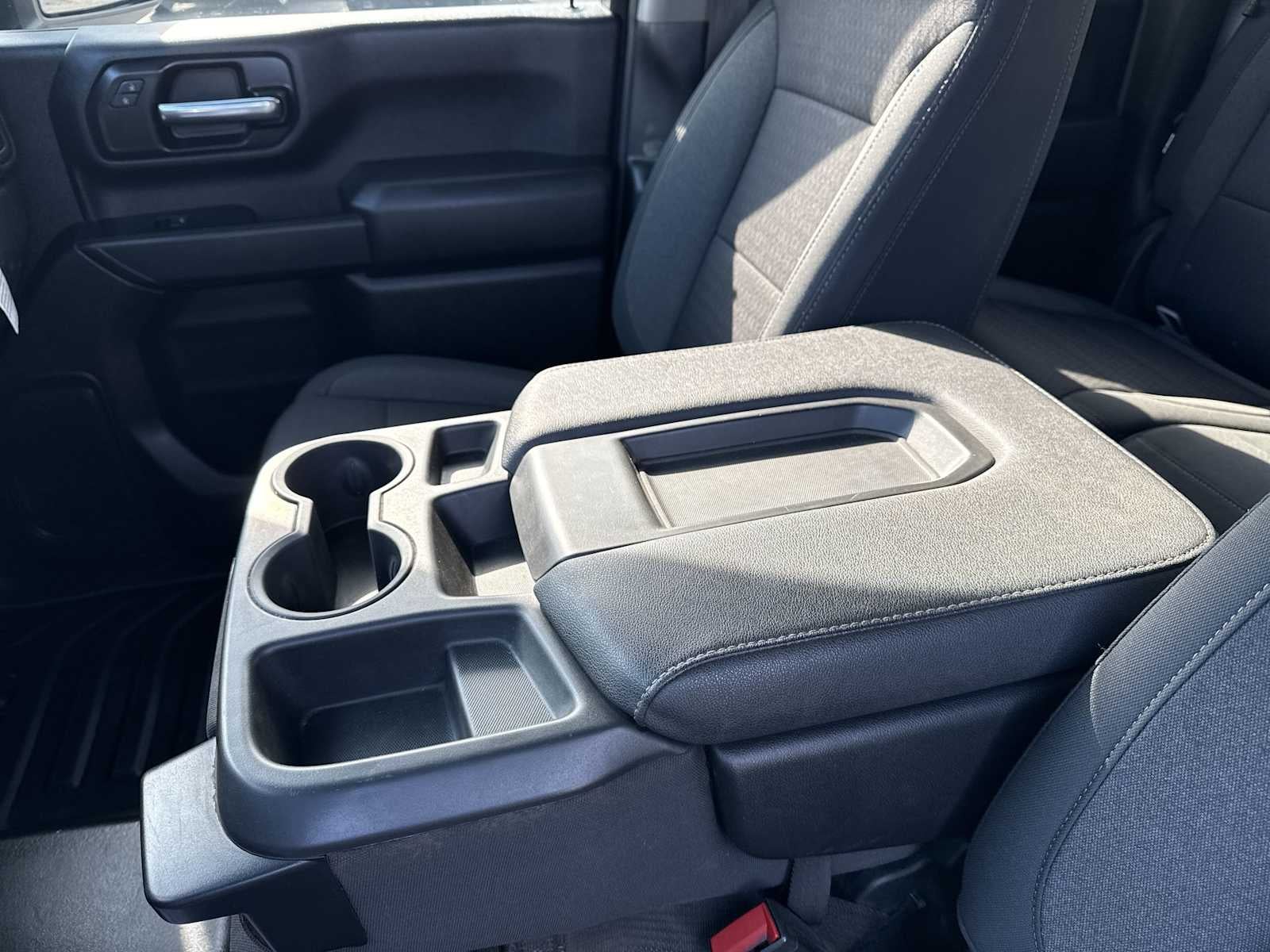 2024 GMC Sierra 2500 HD Pro