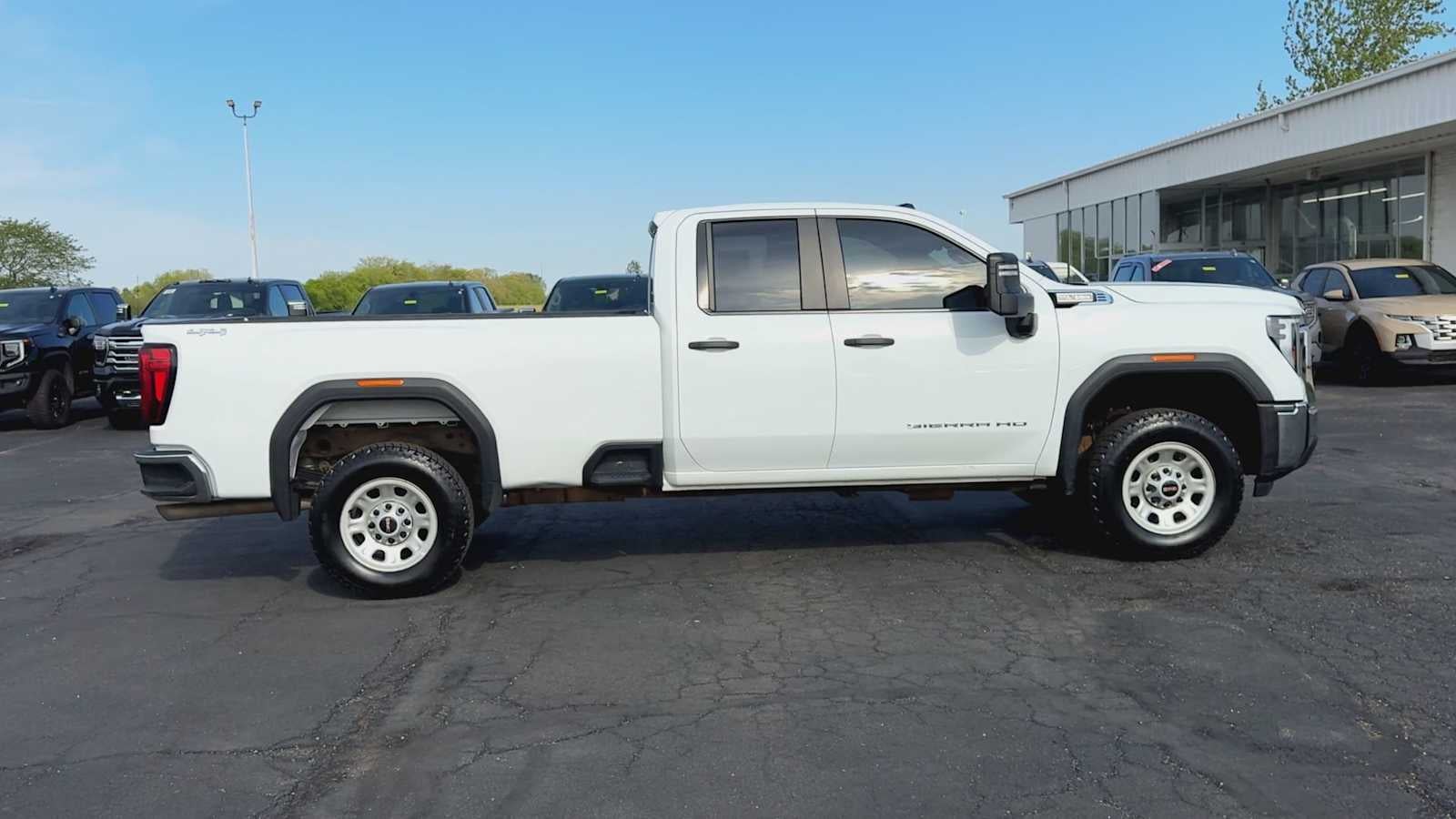 2024 GMC Sierra 2500 HD Pro