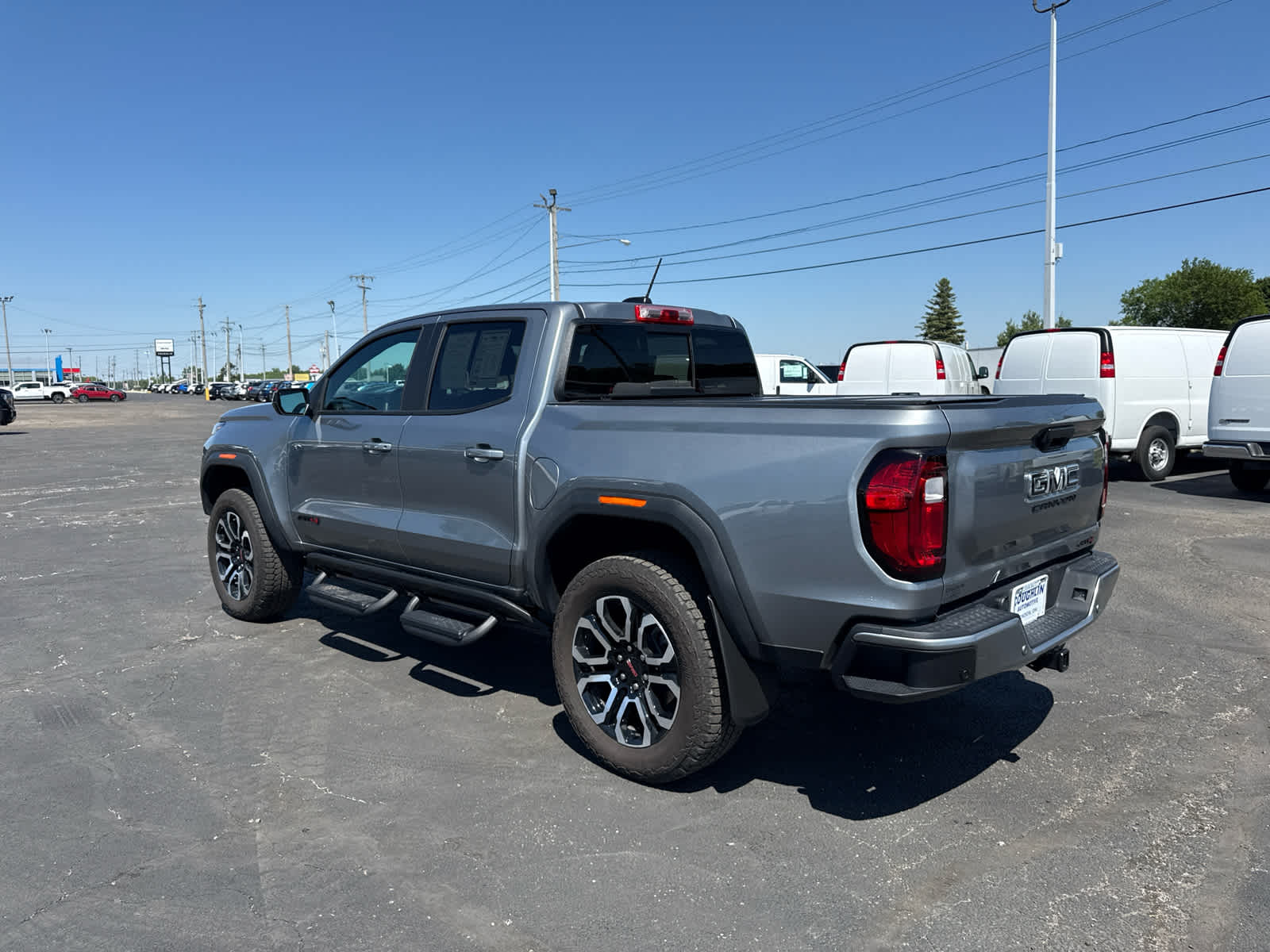 2025 GMC Canyon AT4