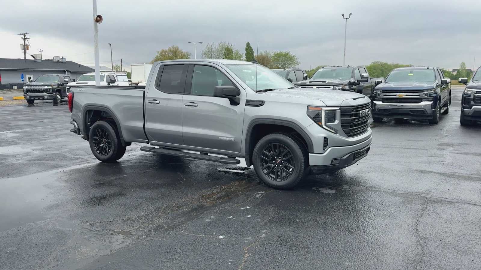 2023 GMC Sierra 1500 Elevation