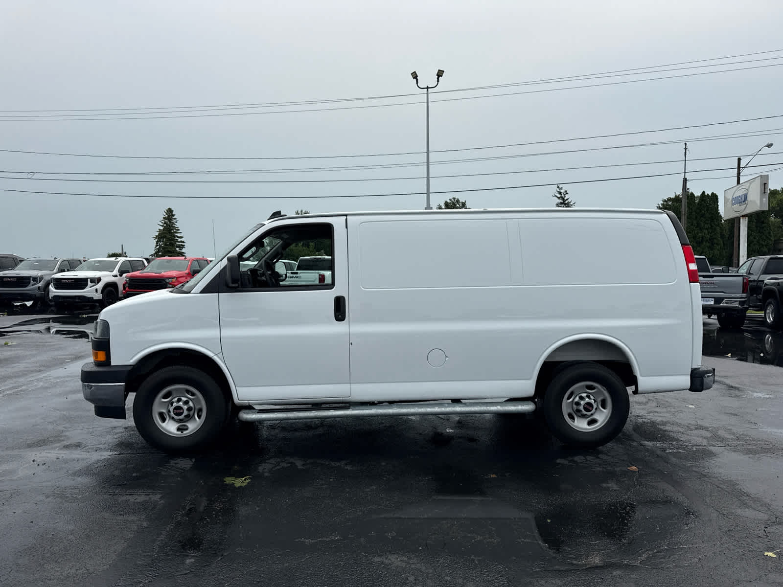 2025 GMC Savana Cargo Work Van