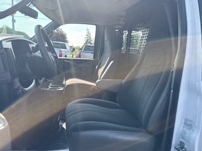 2025 GMC Savana Cargo Work Van