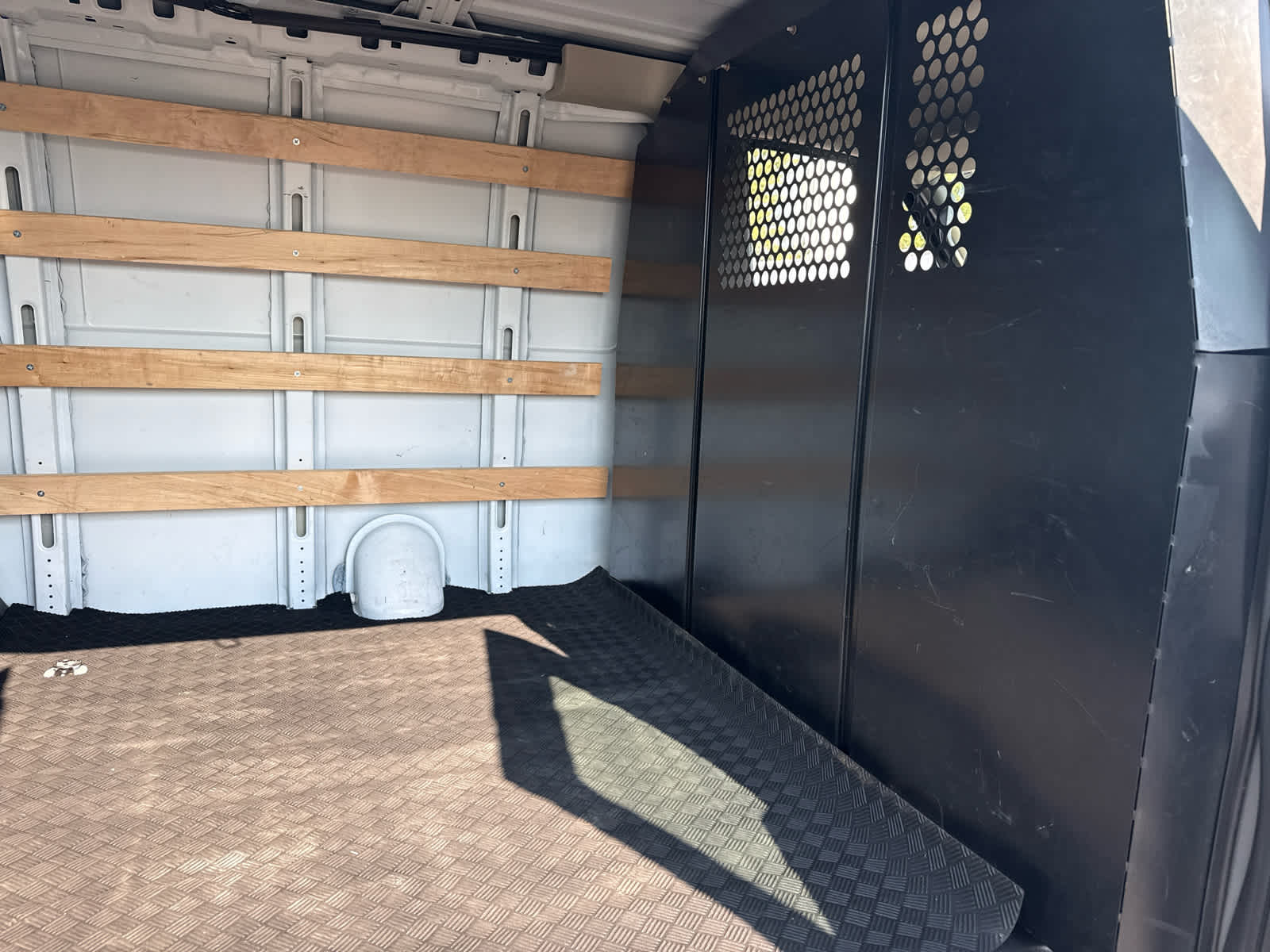 2025 GMC Savana Cargo Work Van