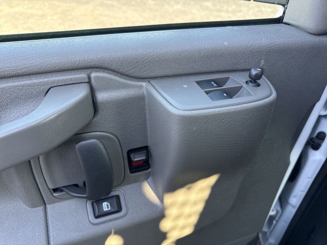 2024 GMC Savana Cargo 2500 Work Van
