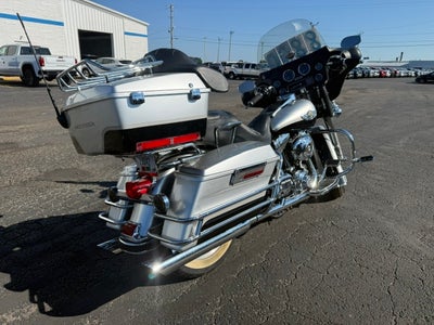 2003 Harley-Davidson Electra Glide Classic Base