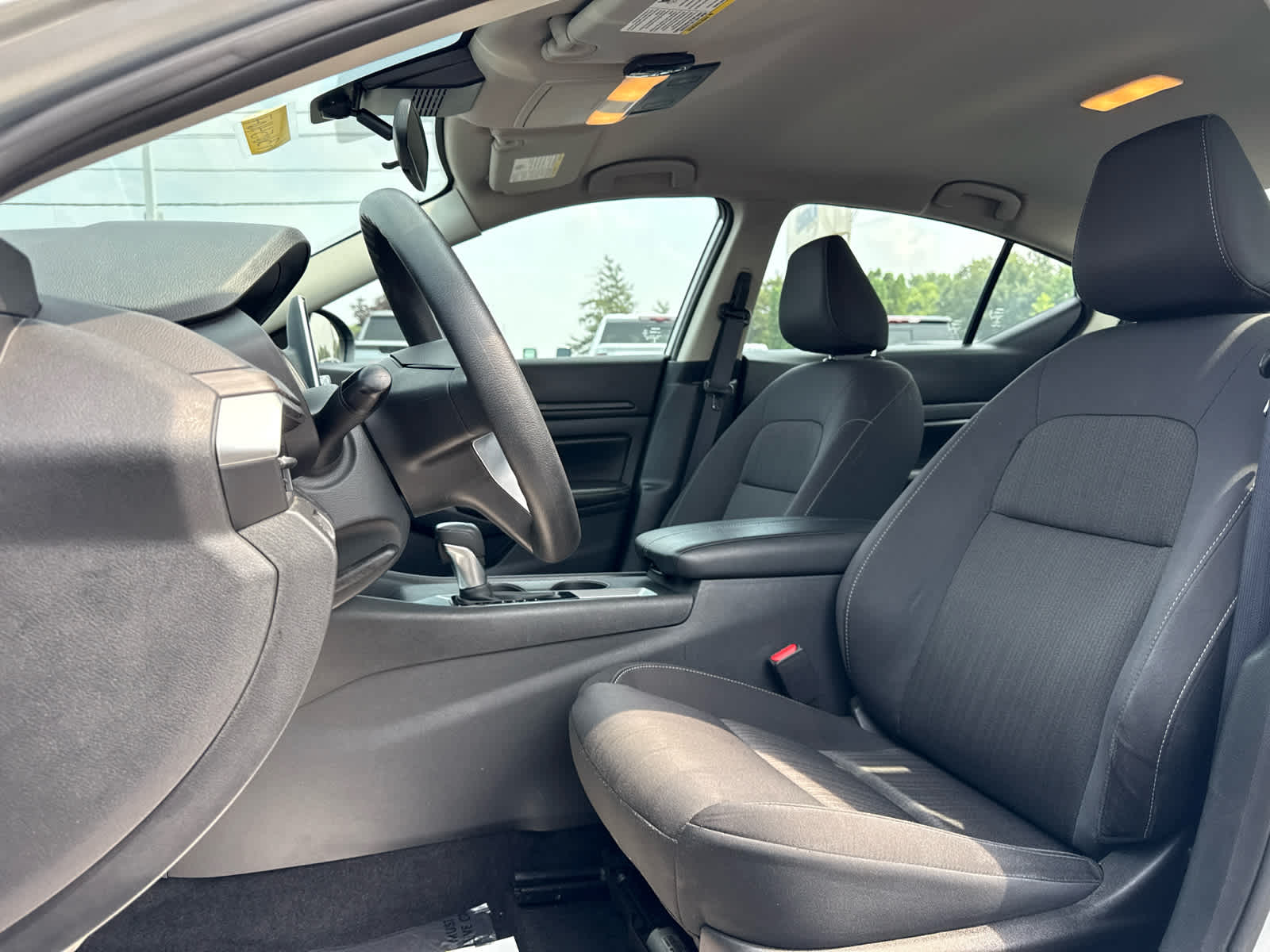 2025 Nissan Altima SV - Photo 11