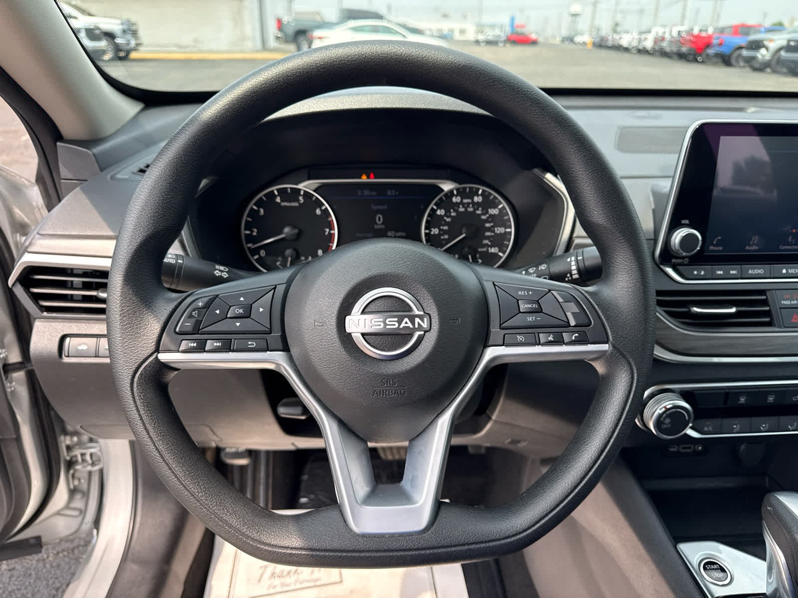 2025 Nissan Altima SV - Photo 14