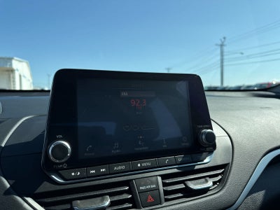 2022 Nissan Altima SV FWD