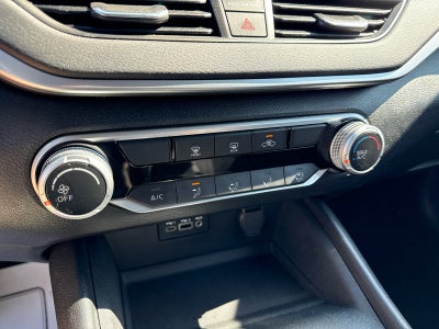 2022 Nissan Altima SV FWD