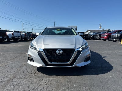 2022 Nissan Altima SV FWD