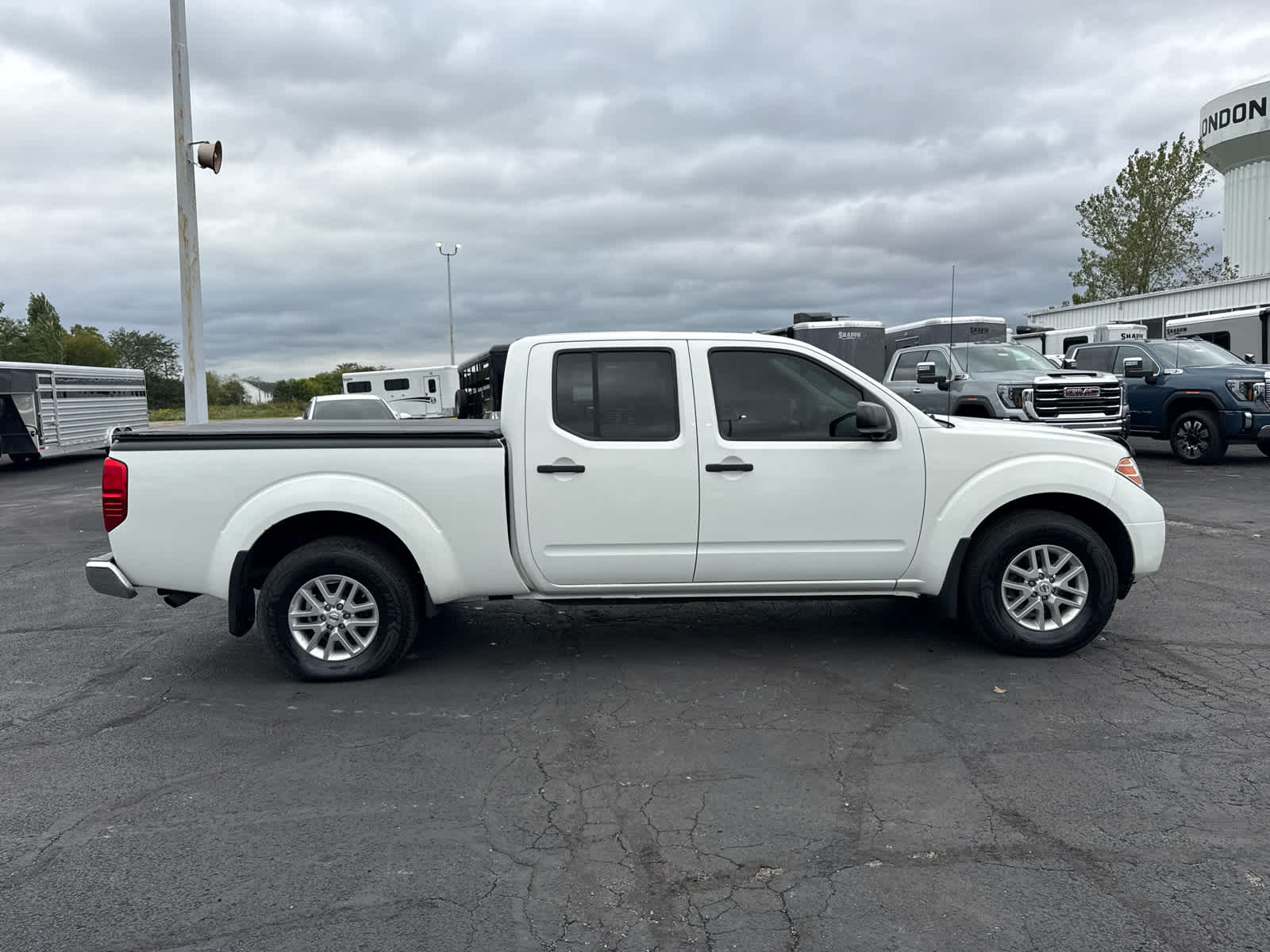 2018 Nissan Frontier SV
