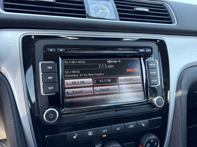 2013 Volkswagen Passat 2.5L SE