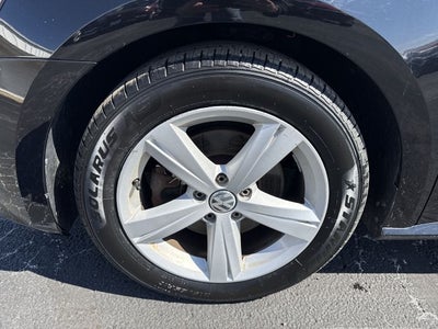 2013 Volkswagen Passat 2.5L SE