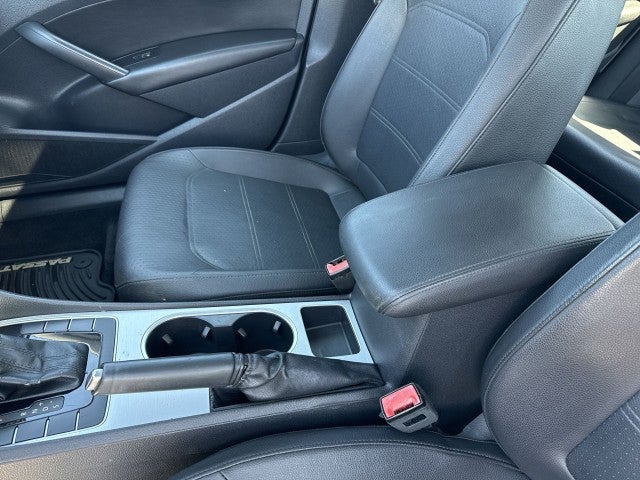 2013 Volkswagen Passat 2.5L SE