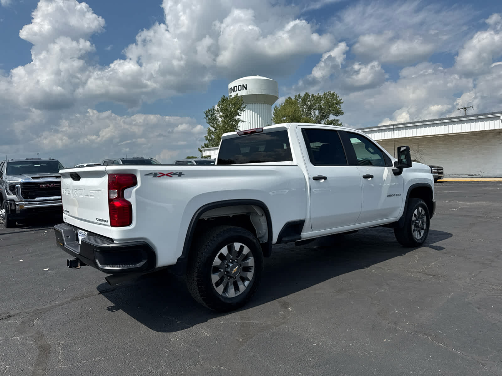2024 Chevrolet Silverado 2500 HD Custom
