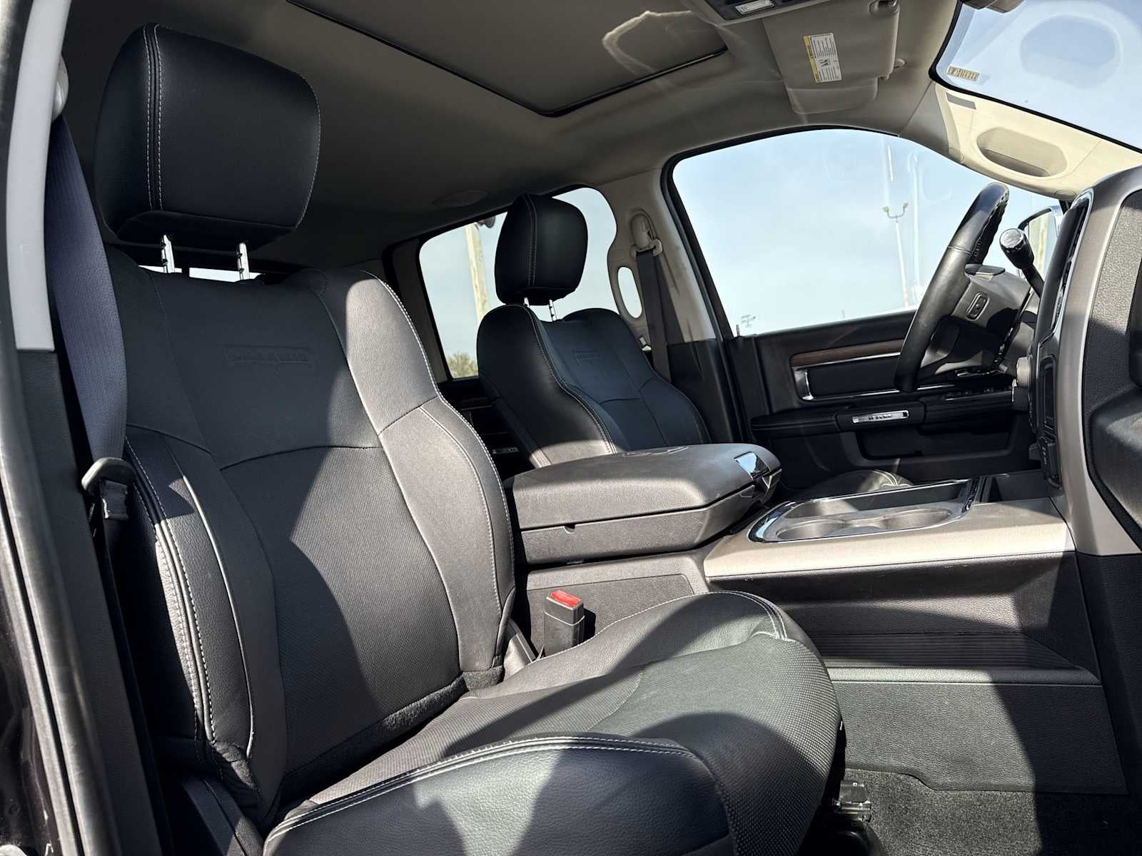 2016 RAM 3500 Laramie