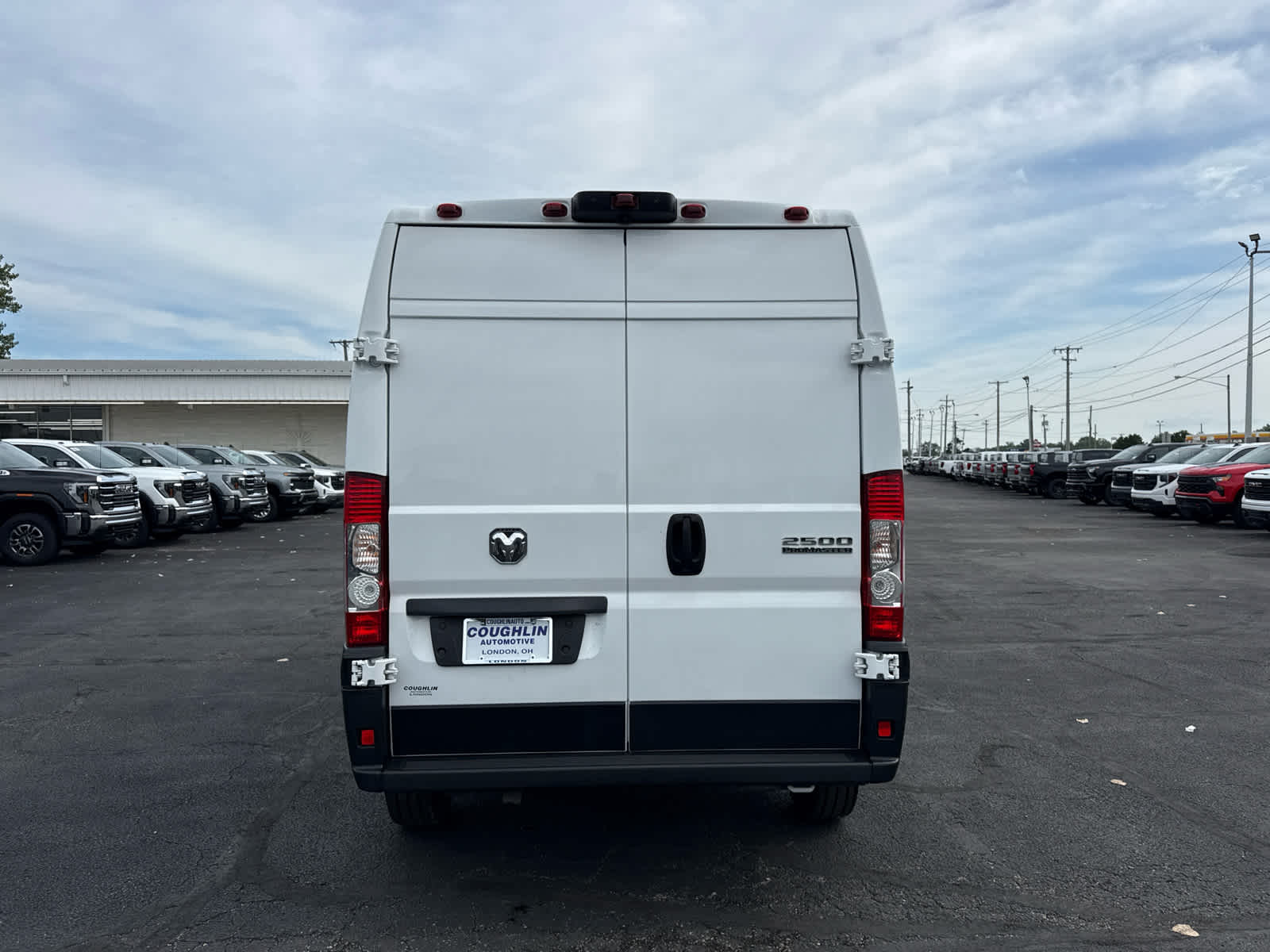 2026 RAM ProMaster Cargo Van Tradesman