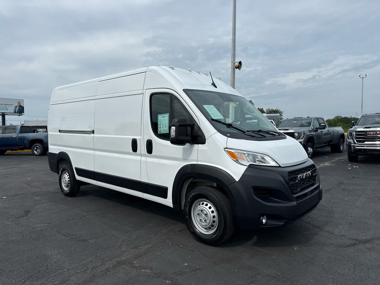 2026 RAM ProMaster Cargo Van Tradesman