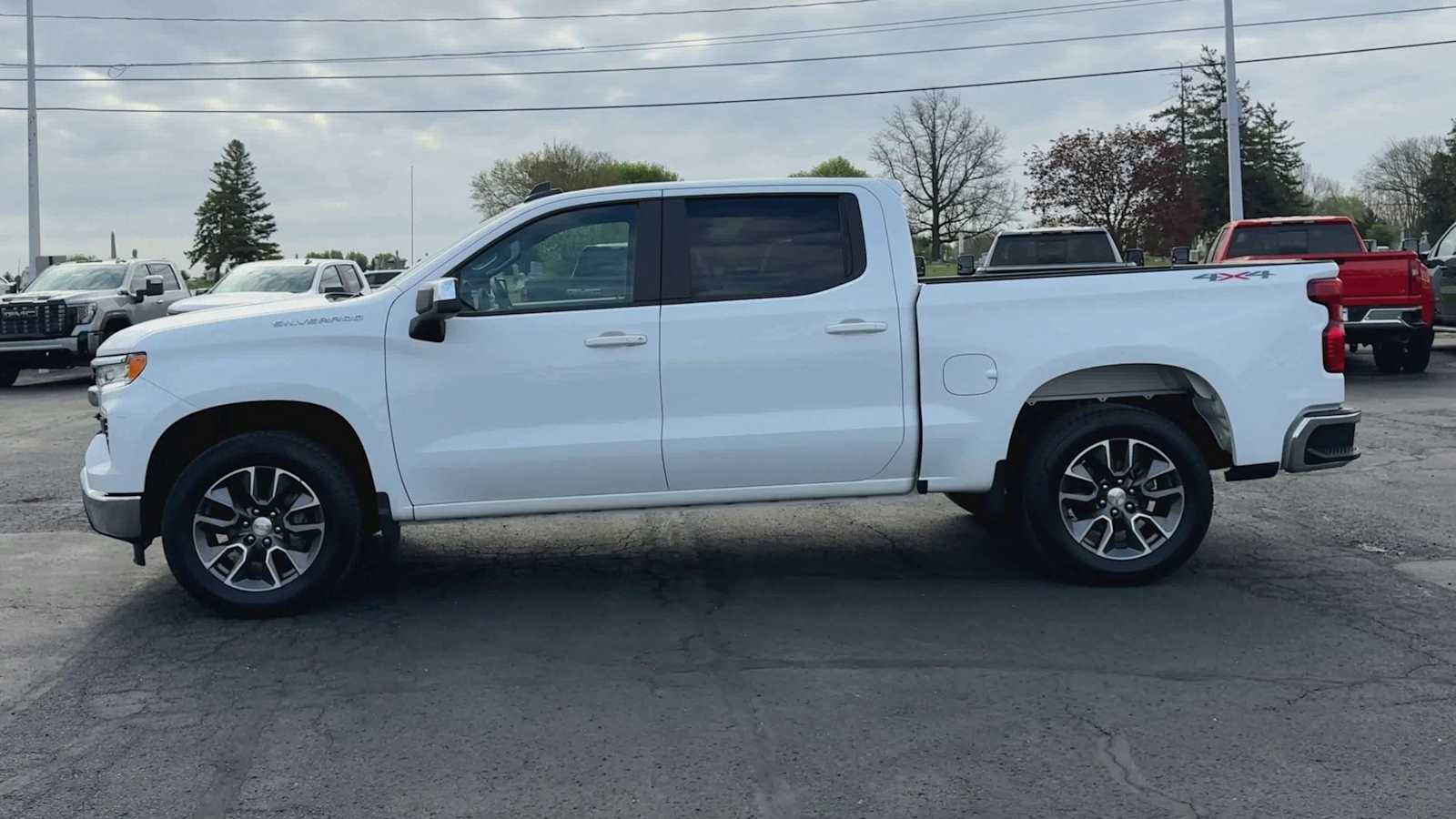 2023 Chevrolet Silverado 1500 LT (2FL)