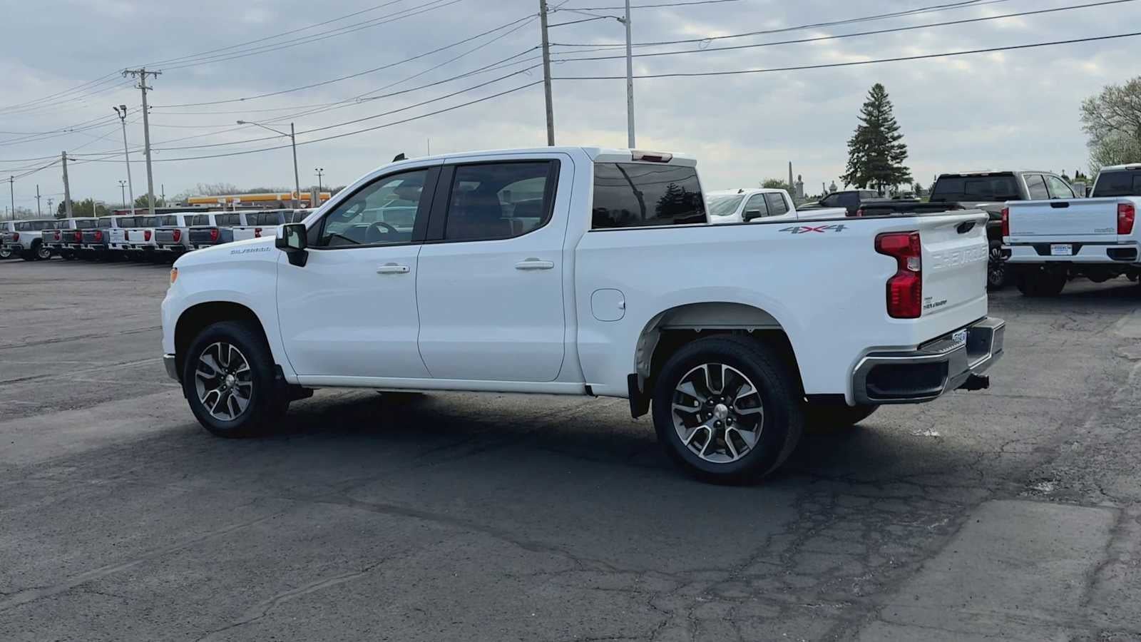 2023 Chevrolet Silverado 1500 LT (2FL)