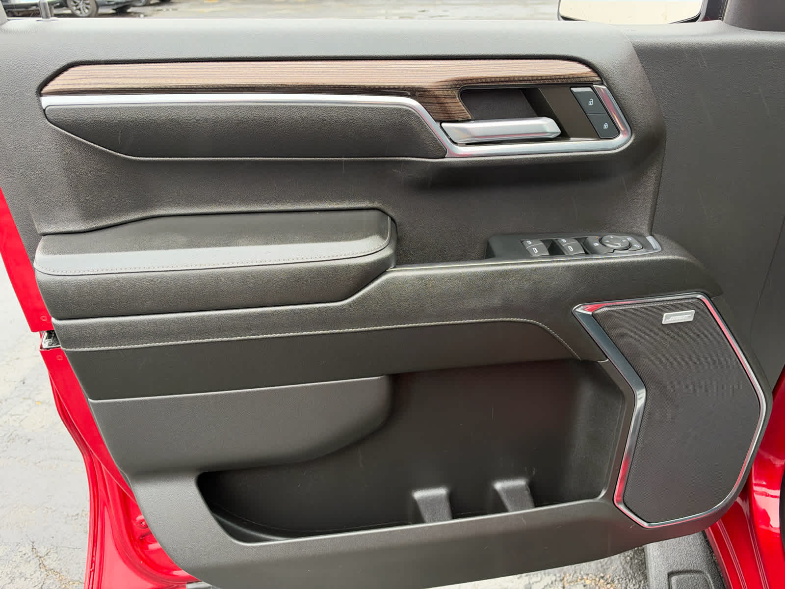 2024 Chevrolet Silverado 1500 LT Trail Boss - Photo 12