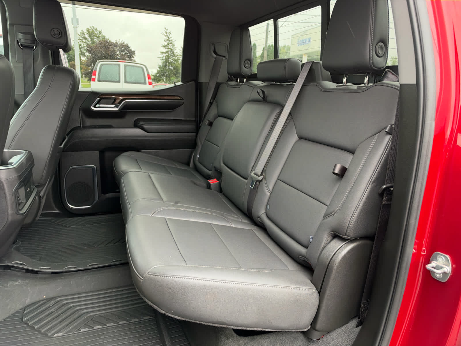 2024 Chevrolet Silverado 1500 LT Trail Boss - Photo 23