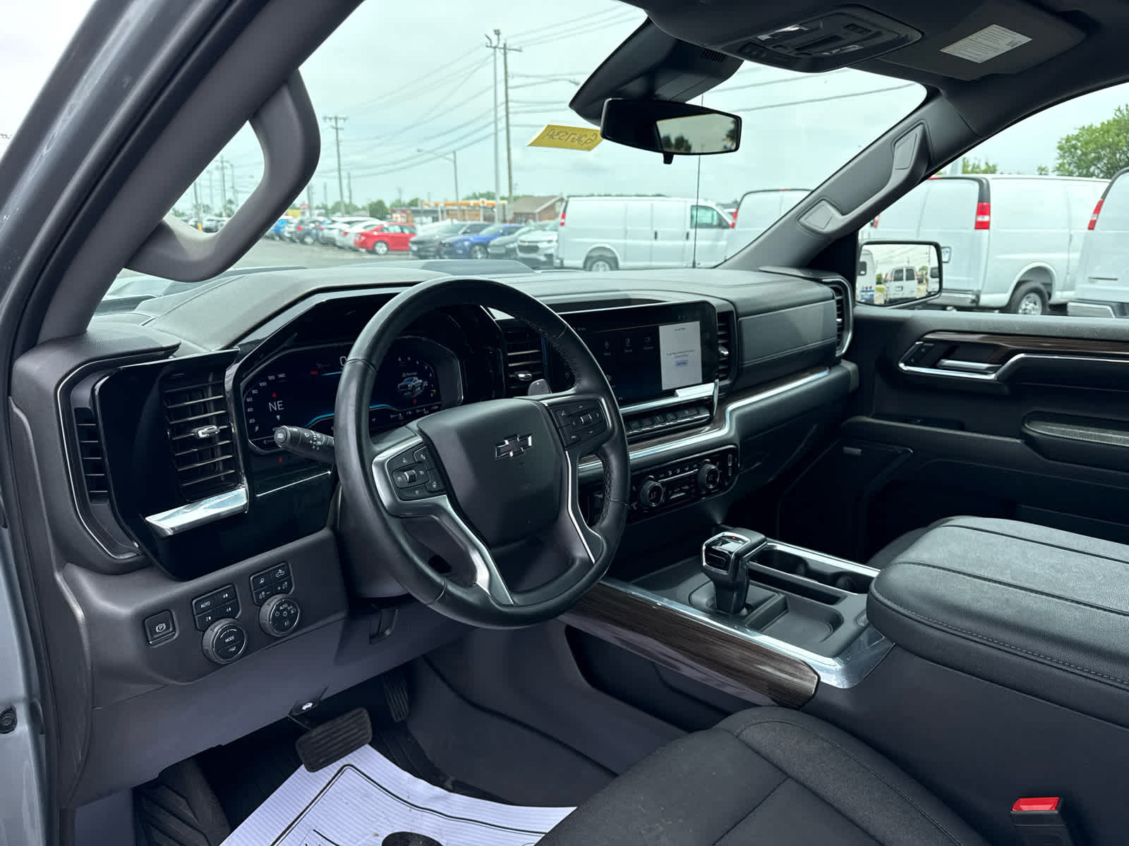 2024 Chevrolet Silverado 1500 LT Trail Boss