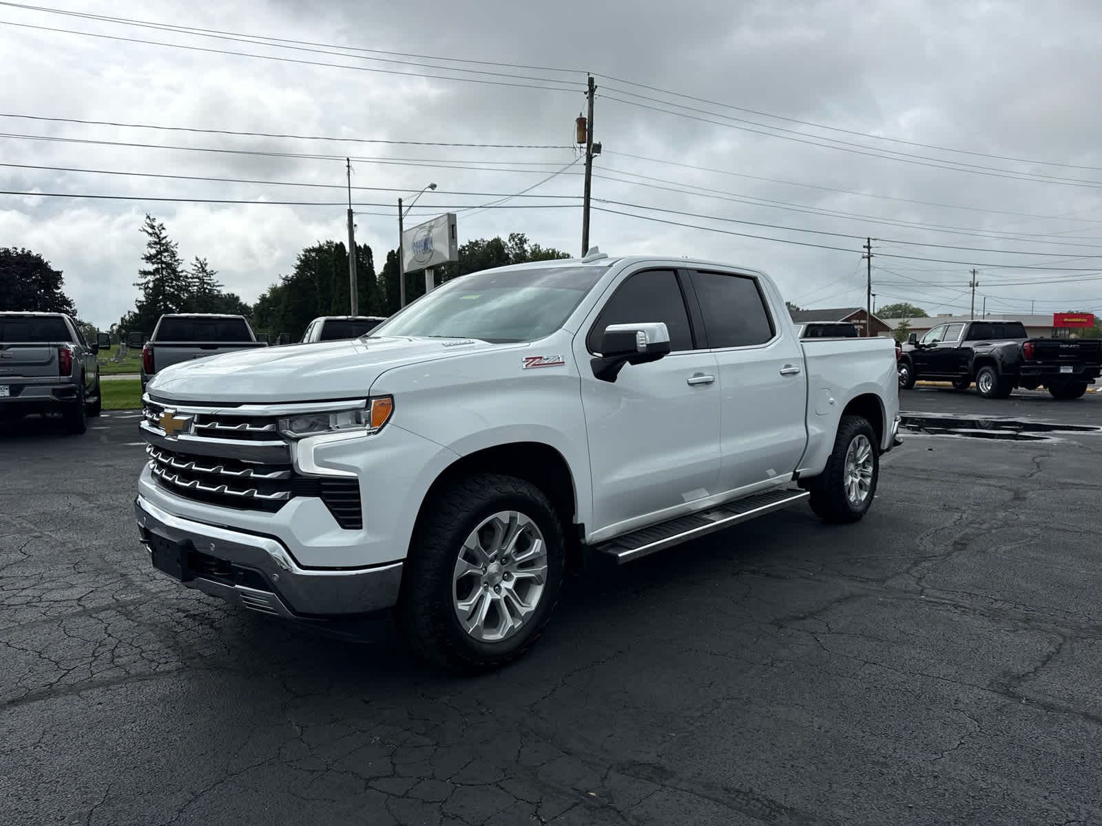 2023 Chevrolet Silverado 1500 LTZ - Photo 1