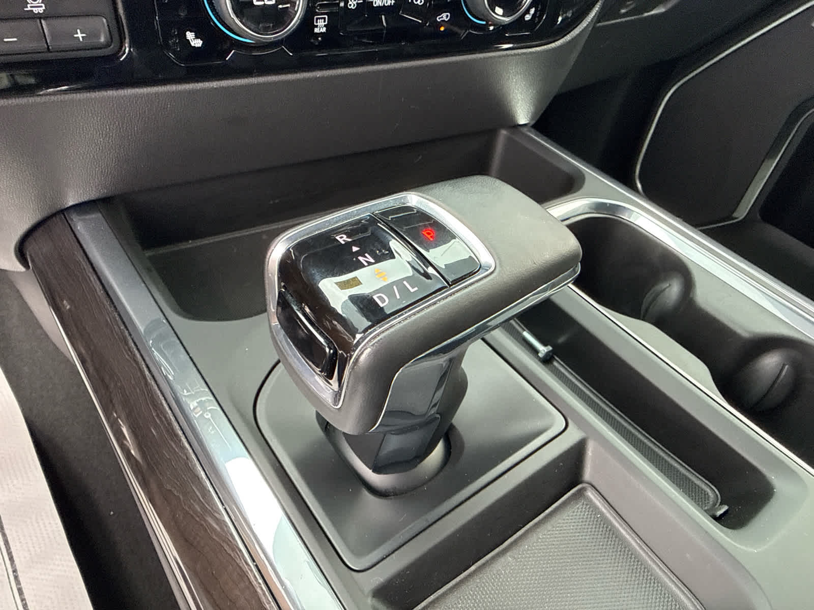 2023 Chevrolet Silverado 1500 LTZ - Photo 20