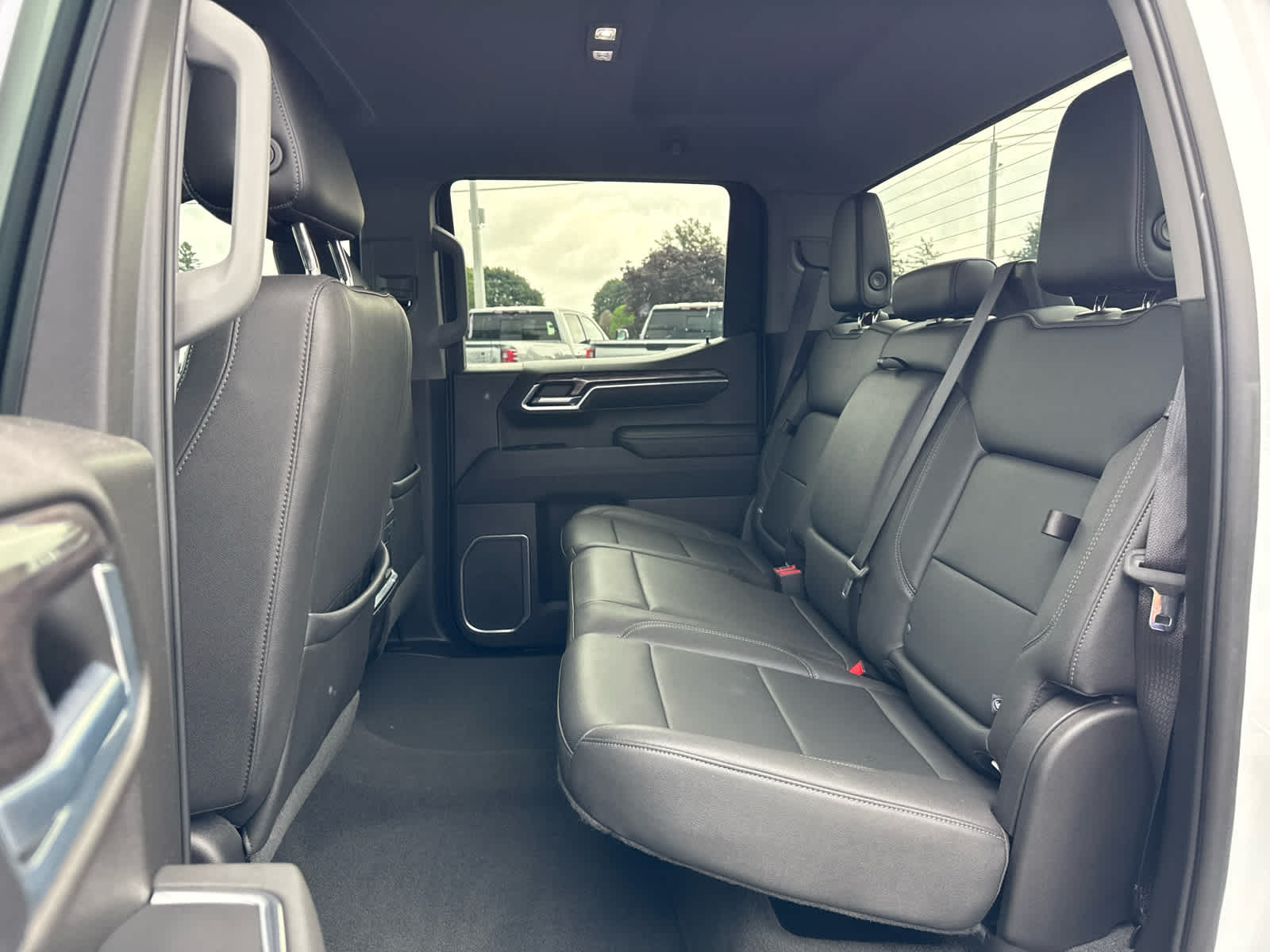 2023 Chevrolet Silverado 1500 LTZ - Photo 21