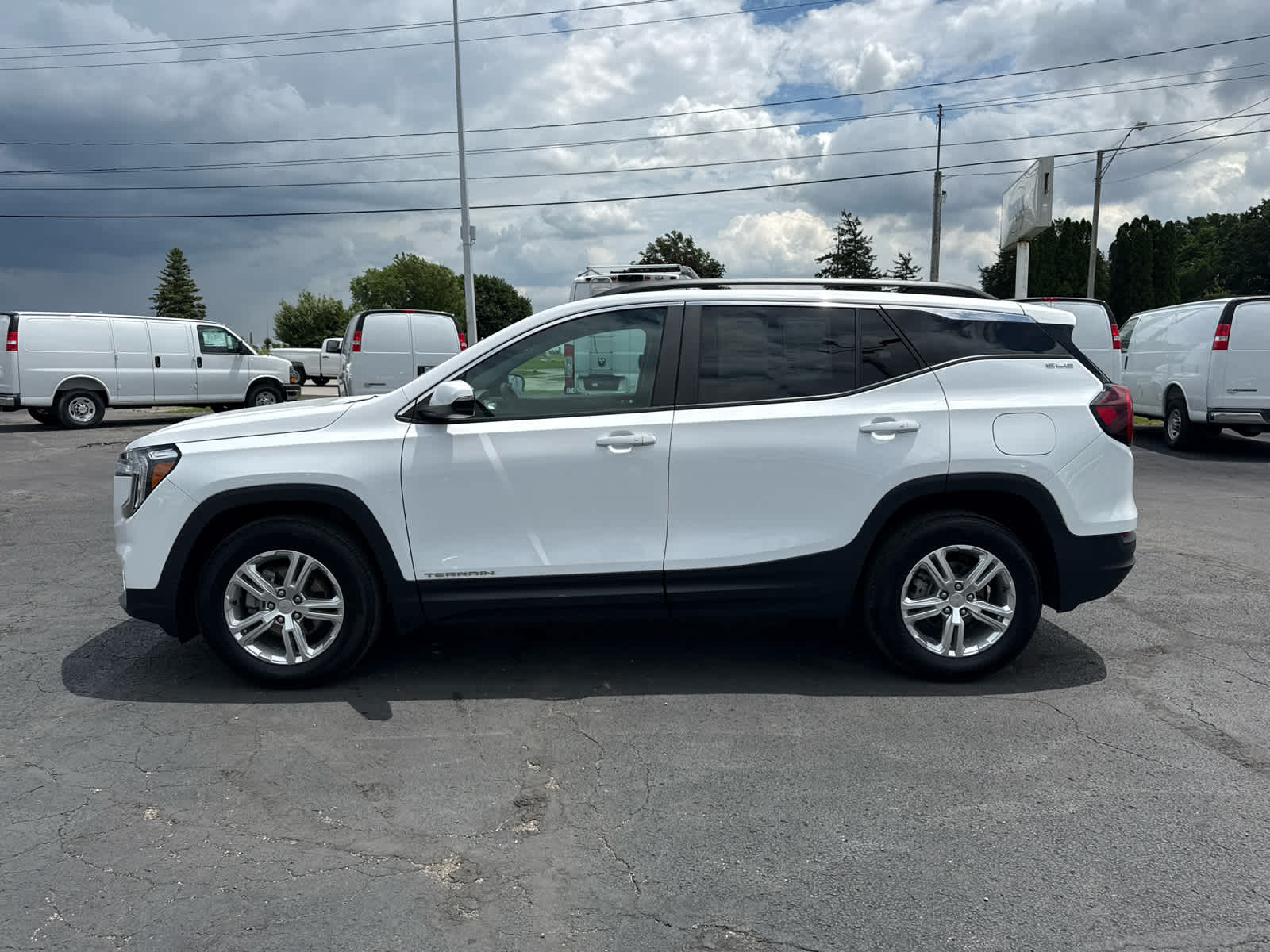 2024 GMC Terrain SLE