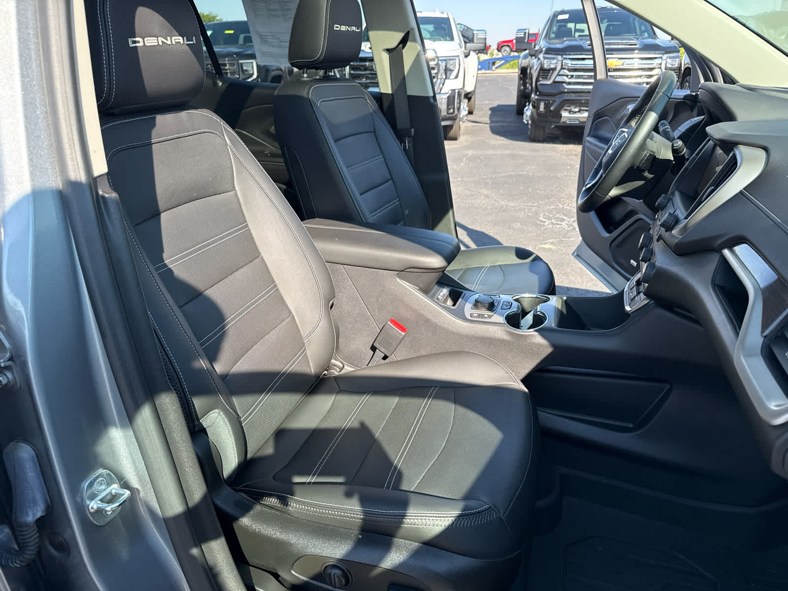 2023 GMC Terrain Denali